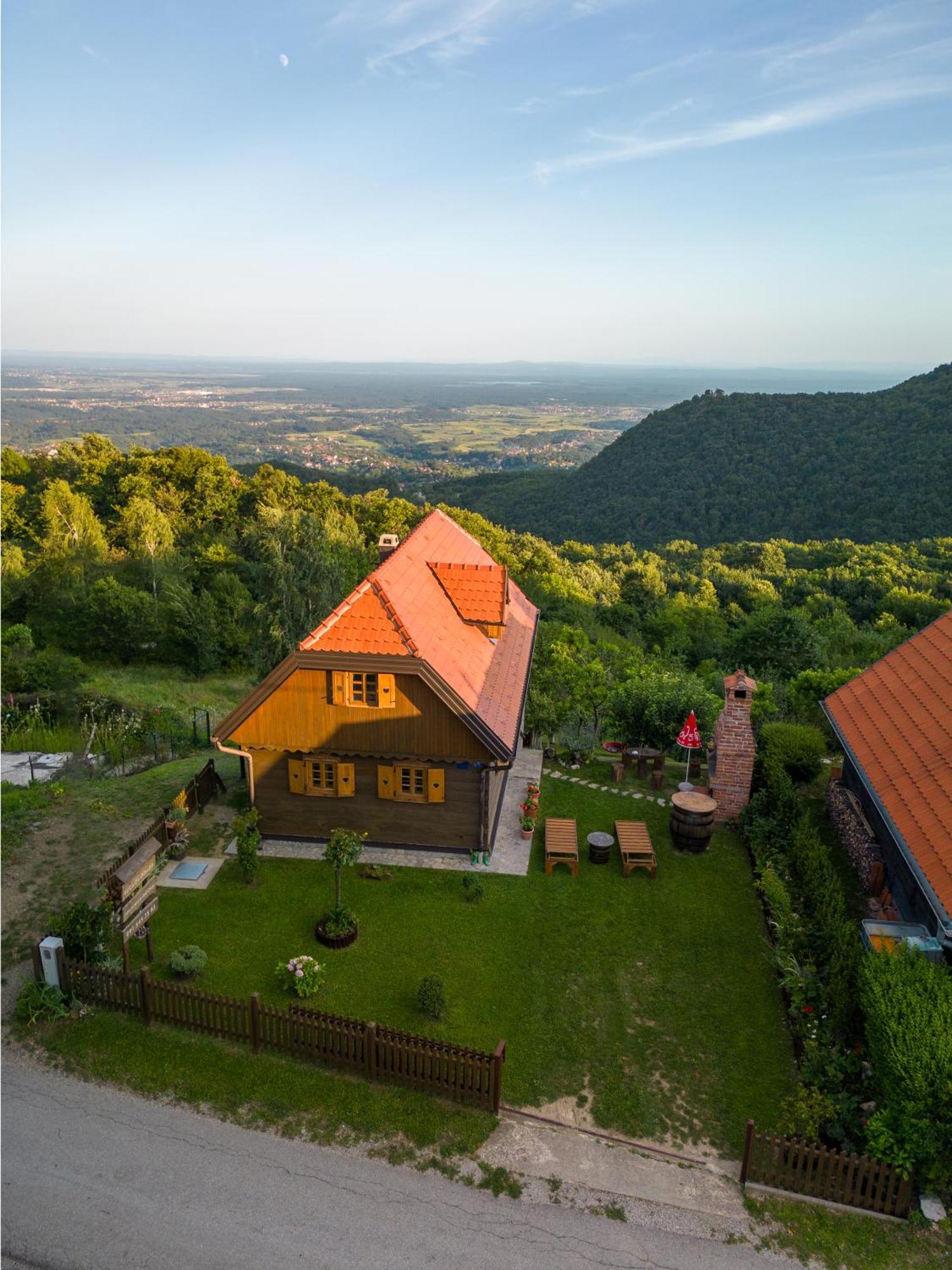 Kuca Za Odmor Poljanica Okicka Villa Jasztrebarszka Kültér fotó